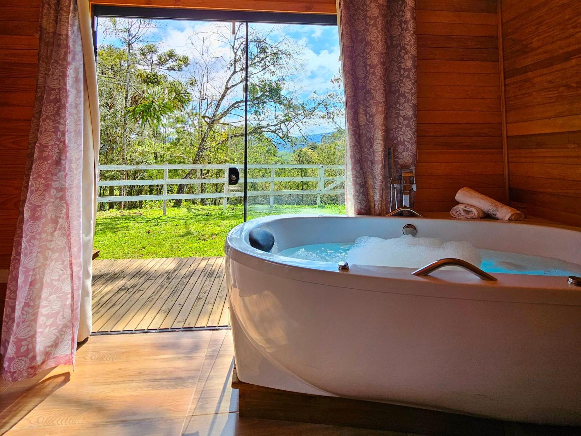 Cabana Com Hidromassagem Bom Retiro  Exteriör bild